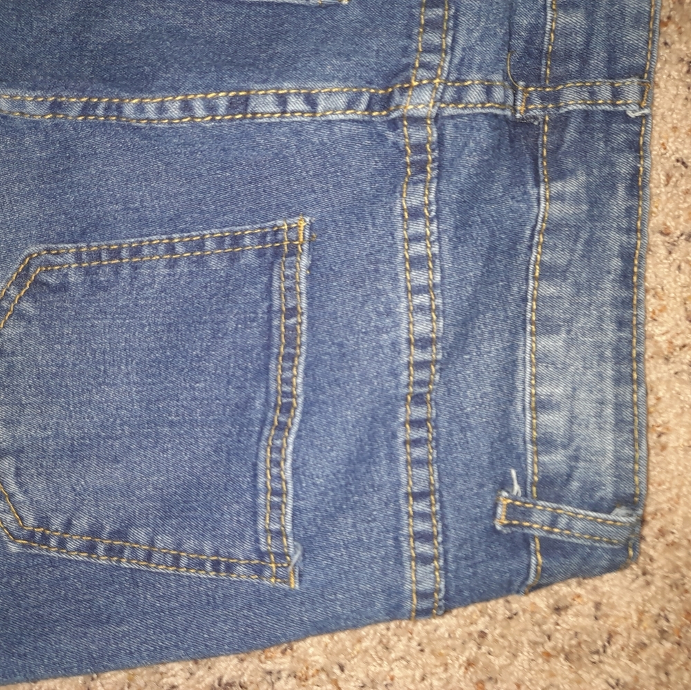 Jeans - Picture 6 of 6